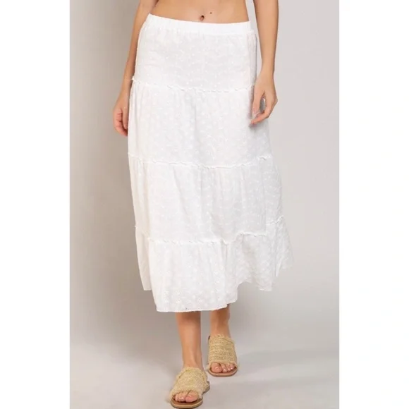 POL White Embroidered Eyelet Tiered Mid Skirt - Picture 6 of 8